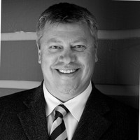 Dean Thomas