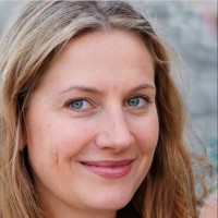 Christine Leonard
