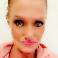Deanna Leiann W