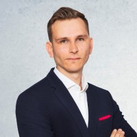 Julian Thomas