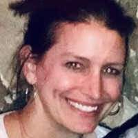 Elizabeth Toth