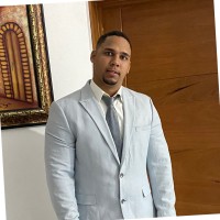 Cesar De La Cruz