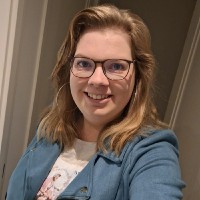 Sharina Bloom-Lamens