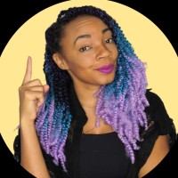 Azhelle W.