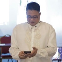 Lloyd Decena