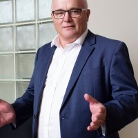 Michael Dowling