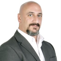 Eran Aharoni