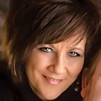 Larae Long