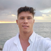 Sebastian H.