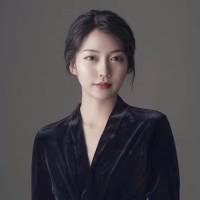 李依晨