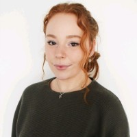 Eve Bilton