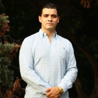 Roberto Garza S.