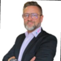 Arkadiusz Trzebinski