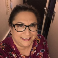 Jennifer Halls