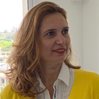 Anelise Mombach