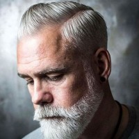 Sean Dinton