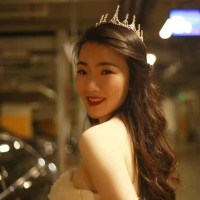 Flora Zhao