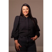 Pamela Correia Alves
