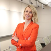 Lydia Thomas, Cma