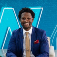 Lorenzo Sewell