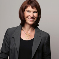 Claudia Weiss