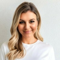 Katie Averett