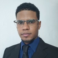 Kluiber Moreno Santos