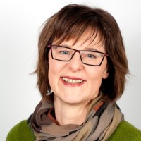 Cordula Lindner, Phd