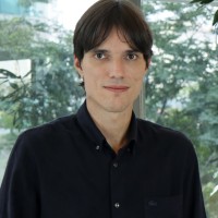 Alexandre R.
