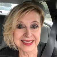 Gwen Saunders