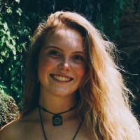 Julia Less