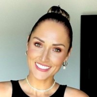 Nikki Lang