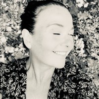 Holden Nathalie