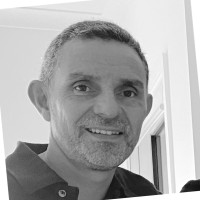 Darren HEBRARD