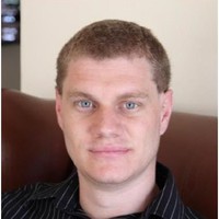 Dr. Stefan Smuts