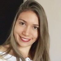 Francine Natalia Silva