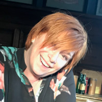 Catherine Lüthcke