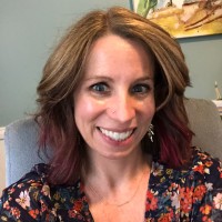 Nikki White, CMA