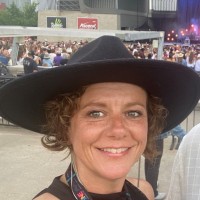 Julie Radford