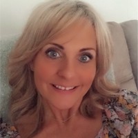 Suzanne Kinsey