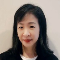Stephanie Lee