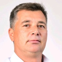 Andre L Braga