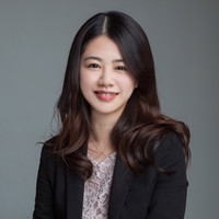 Gloria Yang