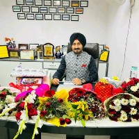 Bariinder S Sandhu