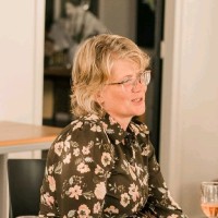 Saskia De Jong