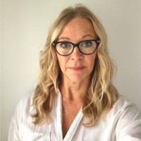 Julia Clay