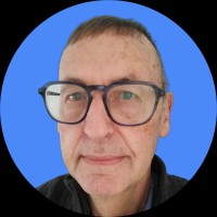 Henrik Nielsen Danish Translator and Consultant