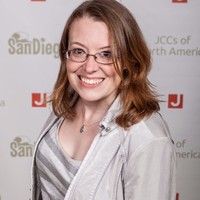 Victoria Holland