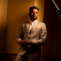 Karthikeyan E