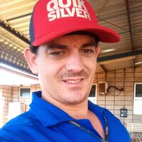 wallis guimaraes de carvalho